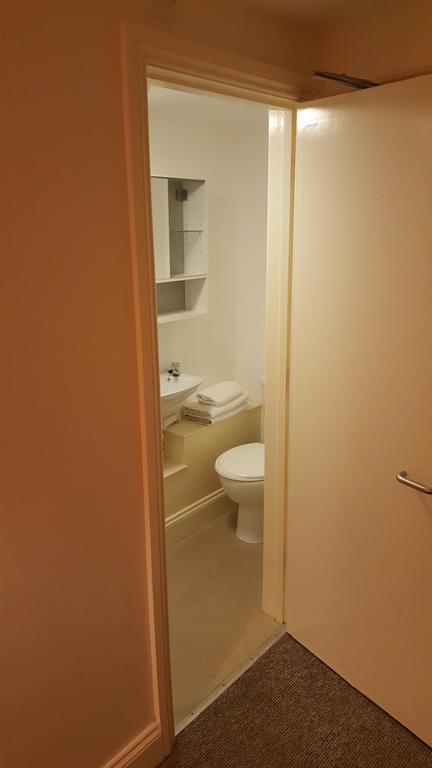 Pier 61 Guest Accommodation هاستَنغ المظهر الخارجي الصورة